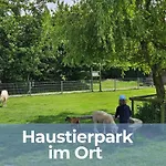 Oll Smee 9 Huus Mit Terrasse, Grill Und Kleinem Garten *